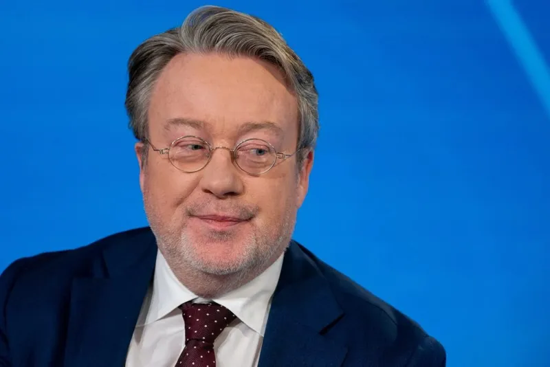 ECB Warns $300B Stablecoin Market Could Trigger Global Financial Crisis